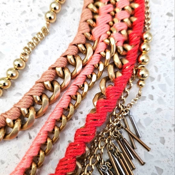 Beautiful Stella & Dot Large necklace - Picture 2 of 3